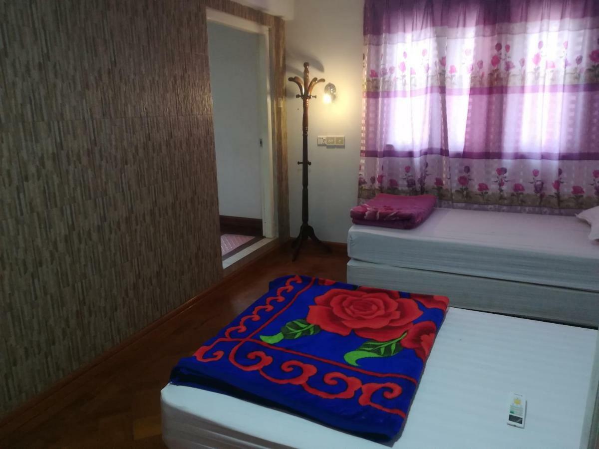 Lux Pillow Hostel Nyaung-U Zewnętrze zdjęcie